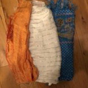 Scarfs